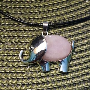 Rose Quartz Natural Stone Elephant Pendant Necklace Healing Gemstone